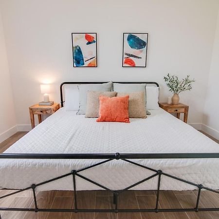 Private Cottage - King Beds, Brand New, Near Beach, Golfing, Shopping & Restaurants Lake Worth Beach Exteriér fotografie